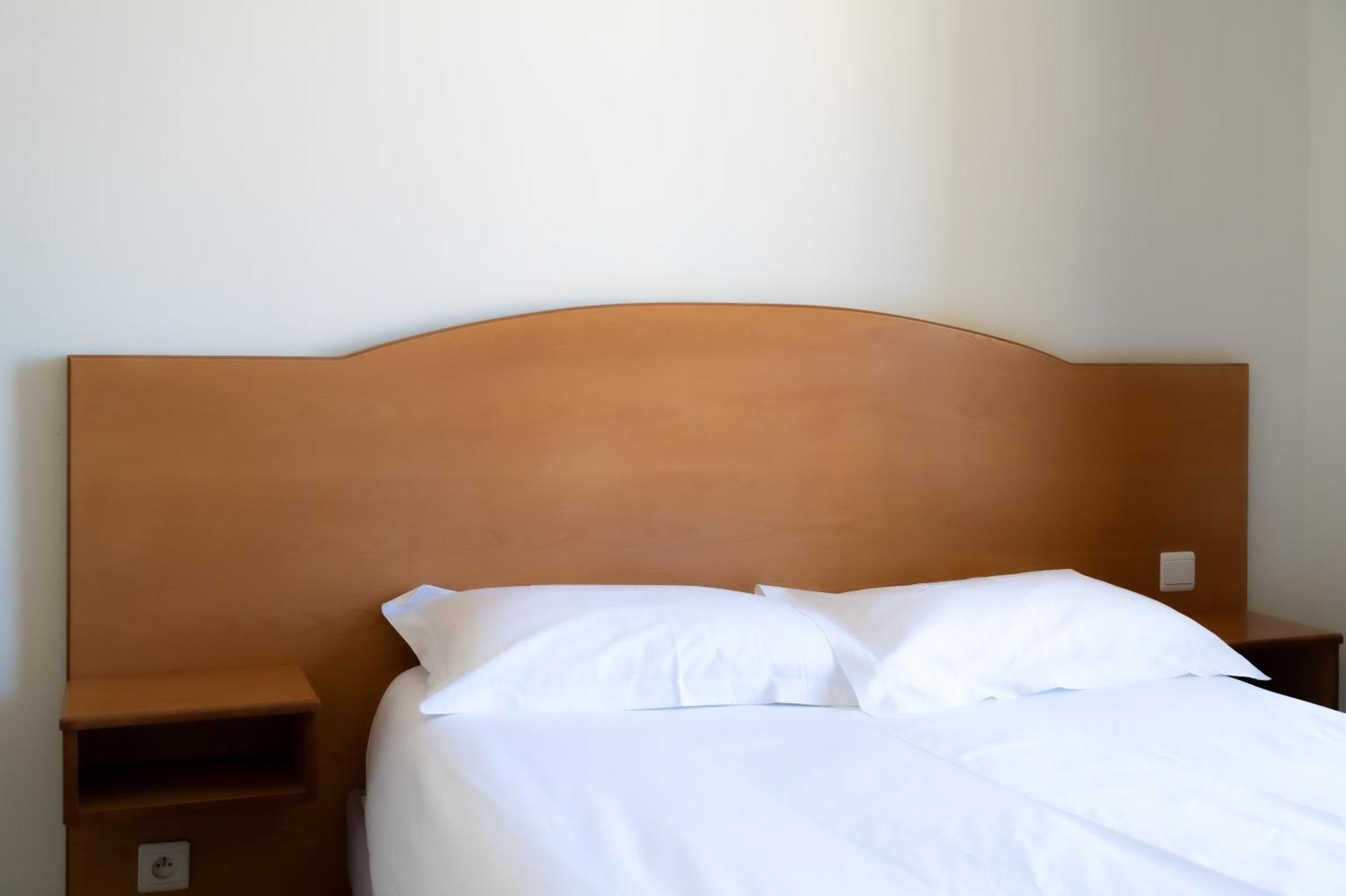 Maricel Aparthotel